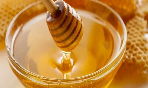 مين جربت العسل للشعر؟
