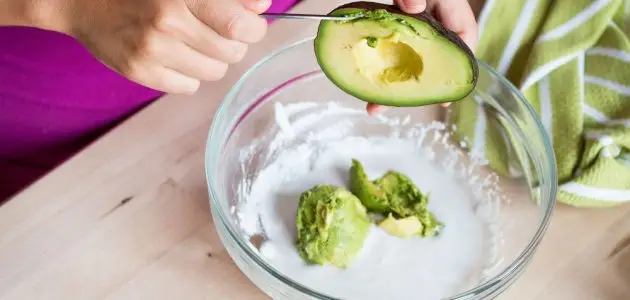 تجربتي مع الافوكادو لتطويل الشعر