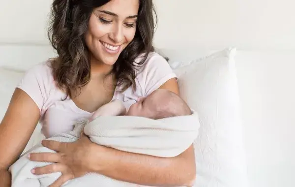 الحمل والولادة في المنام للمطلقة