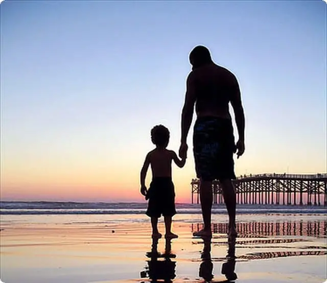 الخال الميت في المنام للعزباء