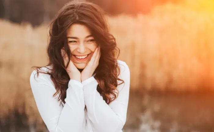 الضحك في منام