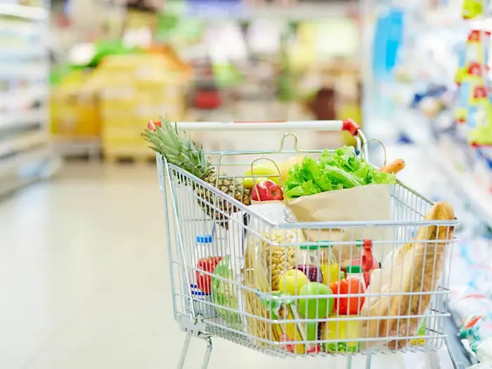 الشراء في المنام للعزباء