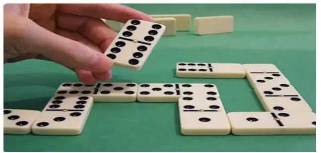 الدومينو في المنام