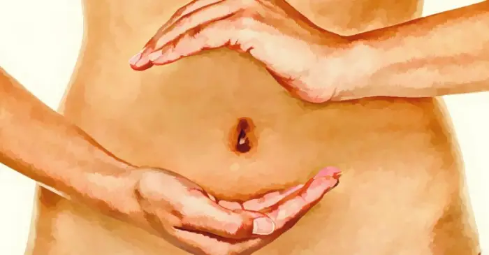 السرة في المنام للعزباء