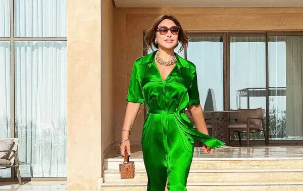 الفستان الاخضر للعزباء