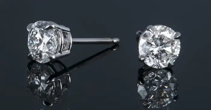 القرط في الحلم