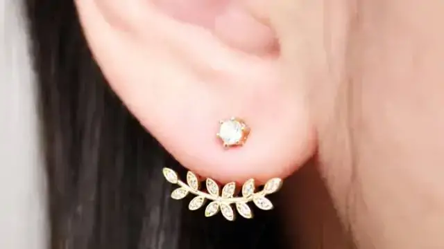 القرط في المنام للحامل