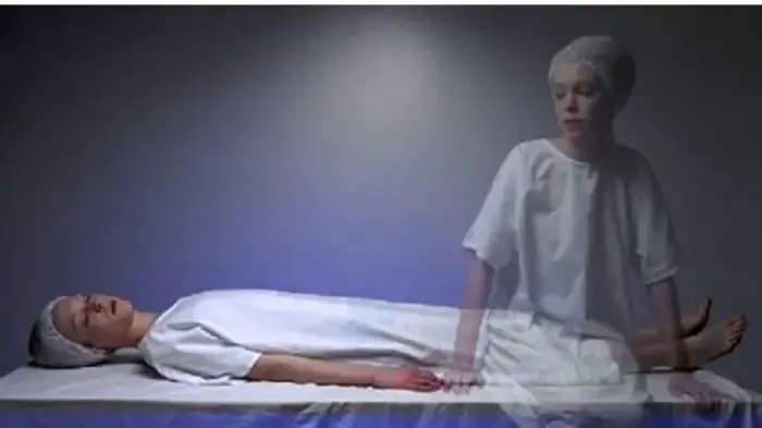 تفسير حلم عودة الميت للحياة ثم موته