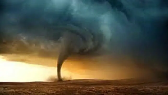 تفسير حلم الاعصار للعزباء